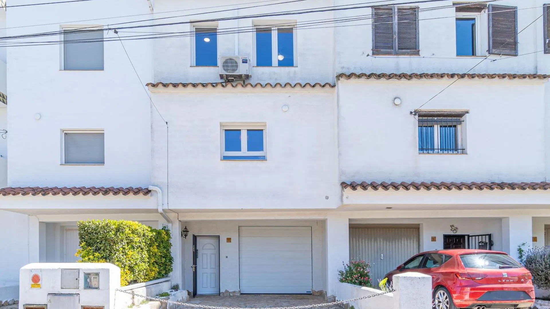 Villa Basic Comfort Casa Al Canal Porto Fino 0153 Empuriabrava