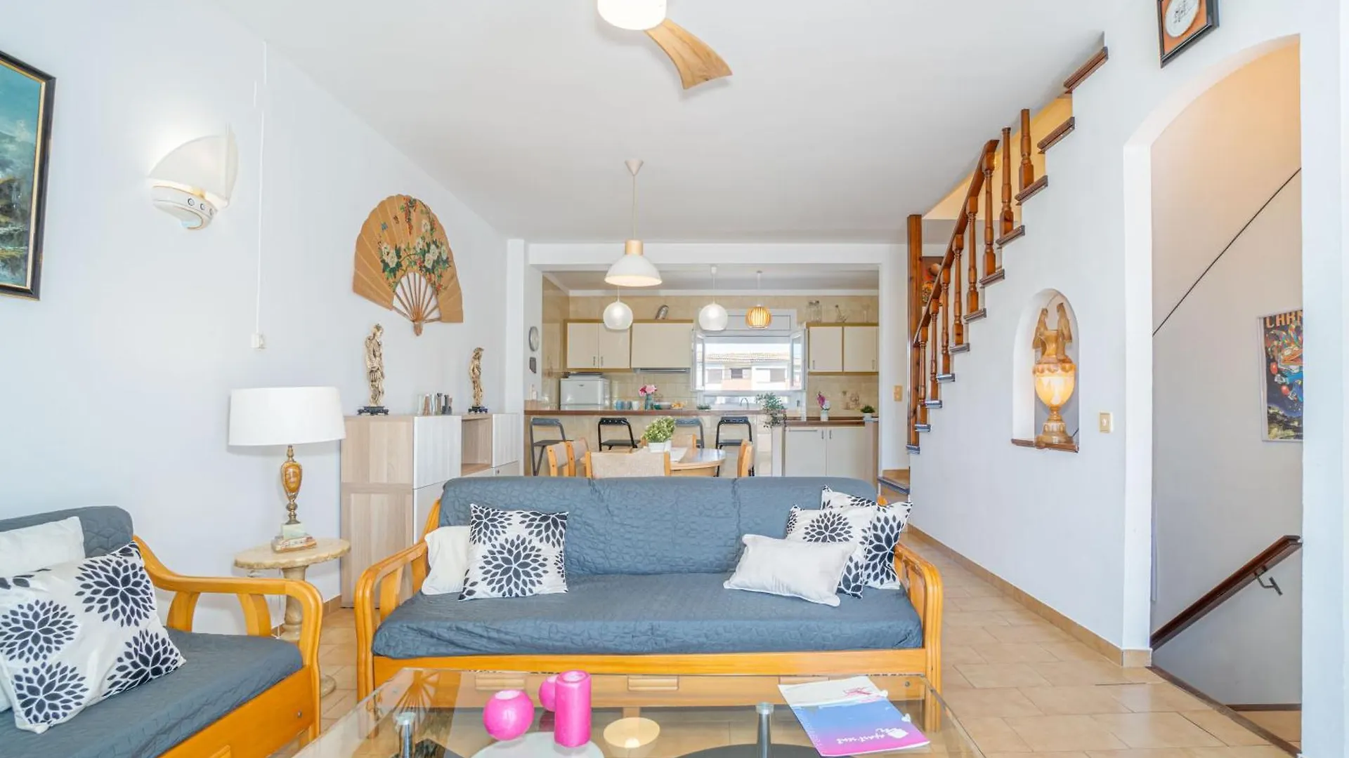 Villa Basic Comfort Casa Al Canal Porto Fino 0153 Empuriabrava